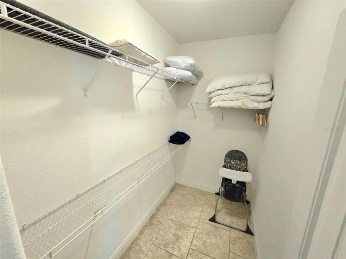 Image No.24-5 Bed Property for sale