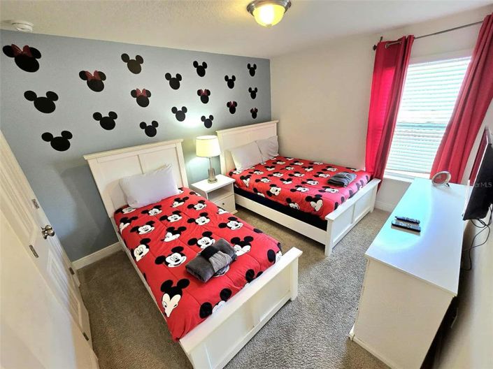 Image No.43-5 Bed Property for sale