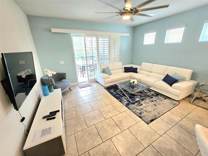 Image No.6-5 Bed Property for sale