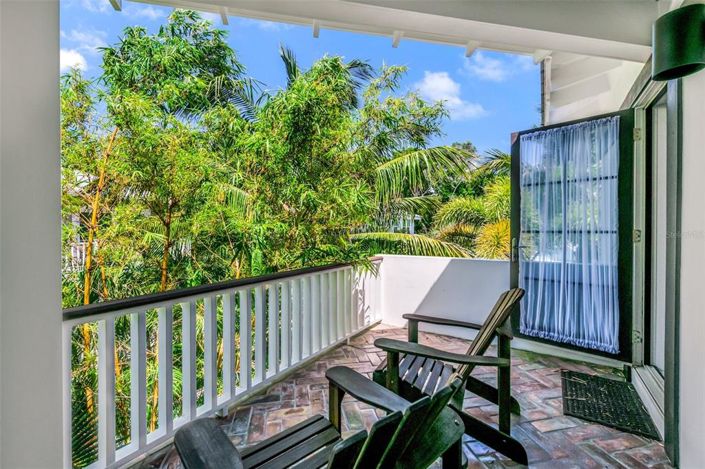 Image No.26-5 Bed Property for sale