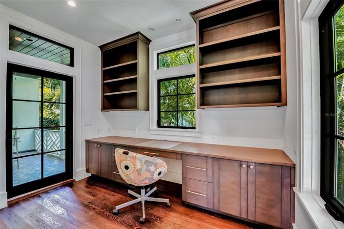 Image No.31-5 Bed Property for sale