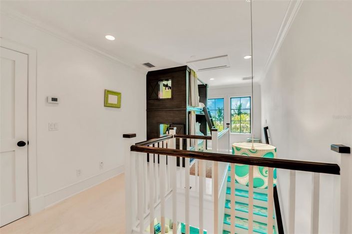 Image No.39-5 Bed Property for sale