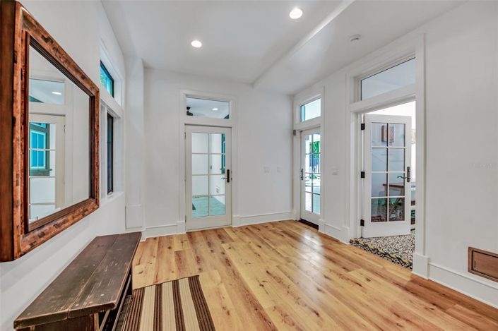 Image No.7-5 Bed Property for sale