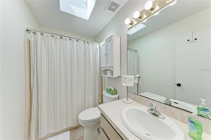 Image No.27-2 Bed Property for sale