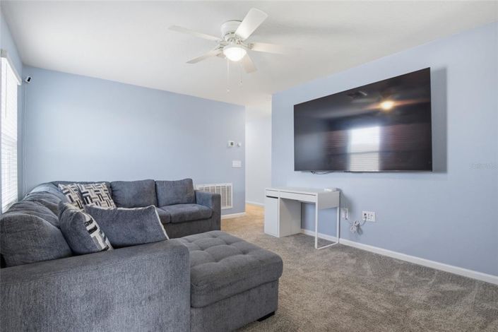 Image No.19-5 Bed Property for sale