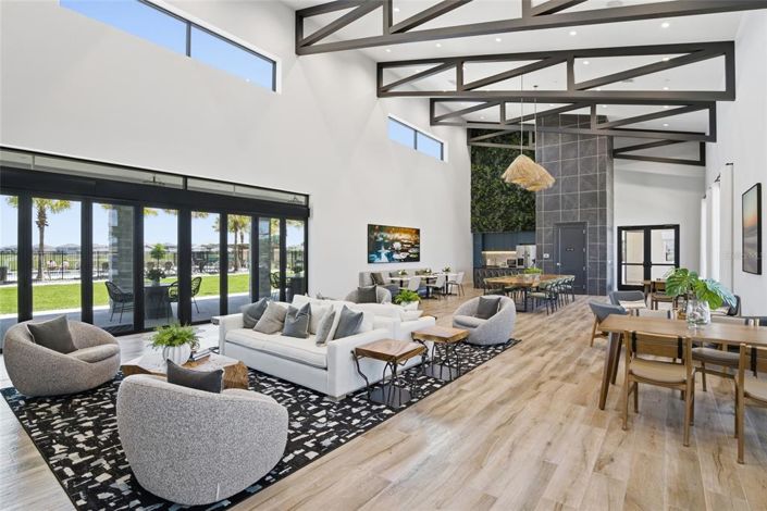 Image No.43-5 Bed Property for sale