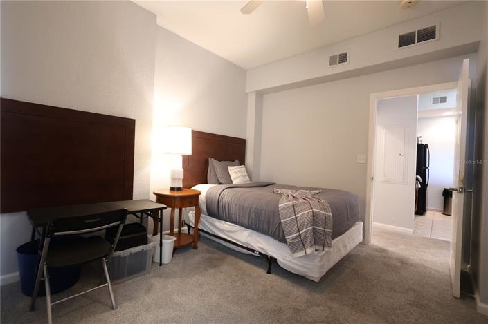 Image No.15-2 Bed Property for sale