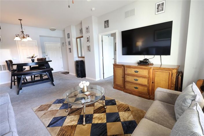 Image No.9-2 Bed Property for sale