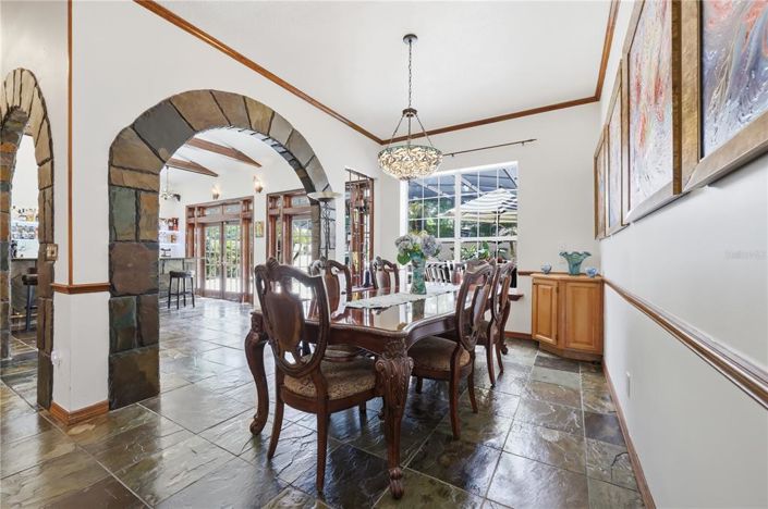 Image No.23-4 Bed Property for sale