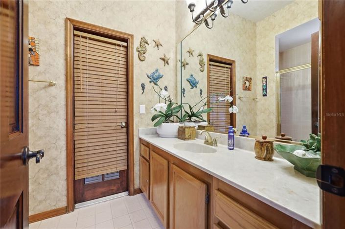 Image No.45-4 Bed Property for sale