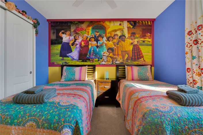 Image No.11-4 Bed Townhouse for sale