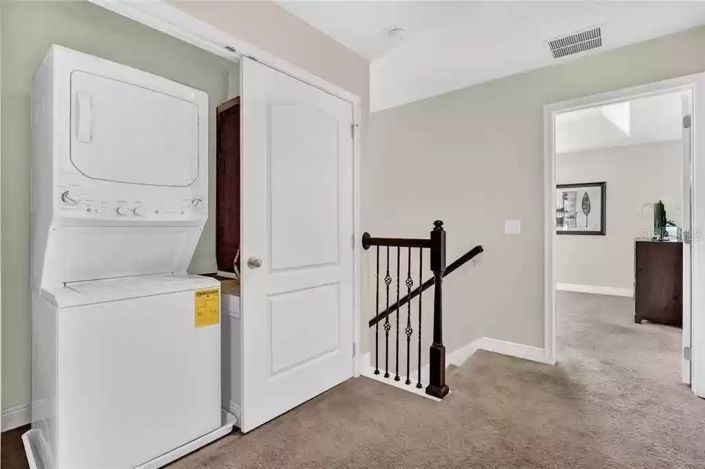 Image No.16-4 Bed Townhouse for sale