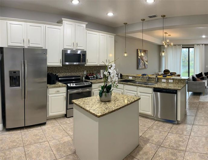 Image No.29-4 Bed Townhouse for sale