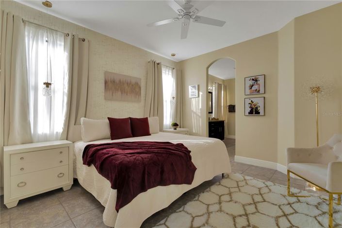 Image No.3-4 Bed Townhouse for sale