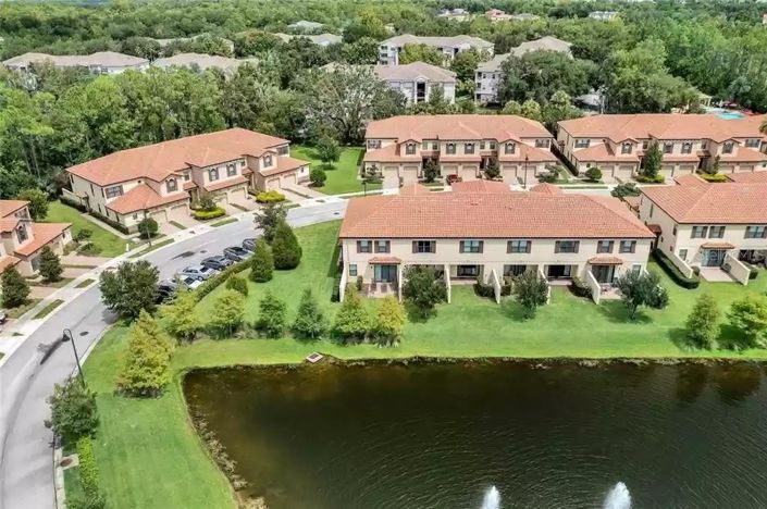 Image No.30-4 Bed Townhouse for sale