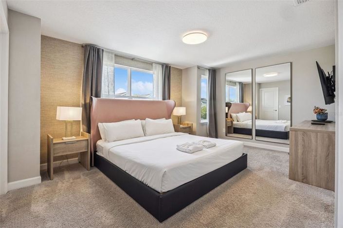 Image No.16-4 Bed Townhouse for sale