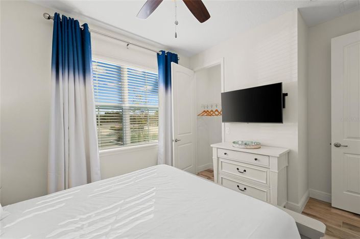 Image No.18-3 Bed Townhouse for sale