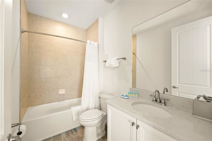 Image No.29-3 Bed Townhouse for sale