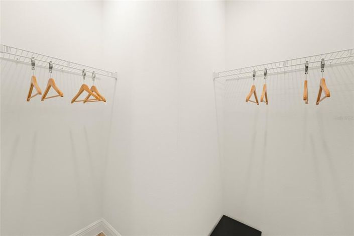 Image No.38-3 Bed Townhouse for sale