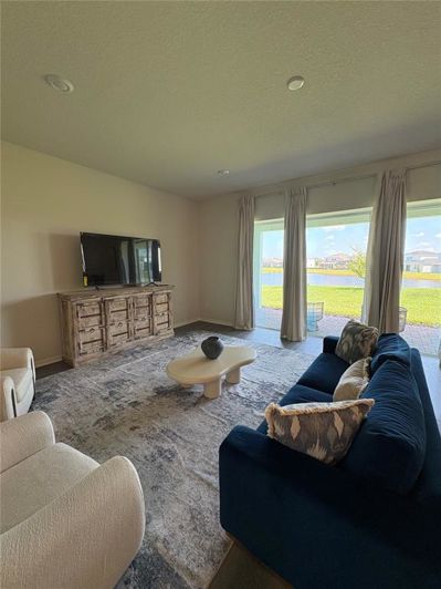 Image No.19-5 Bed Property for sale