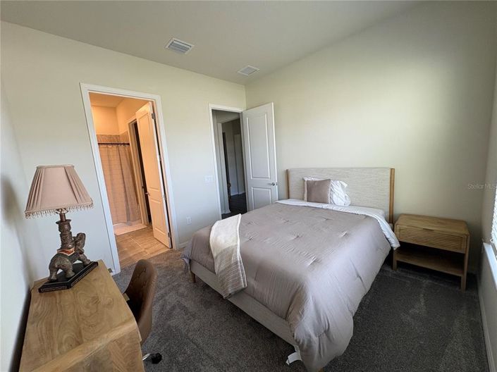 Image No.22-5 Bed Property for sale