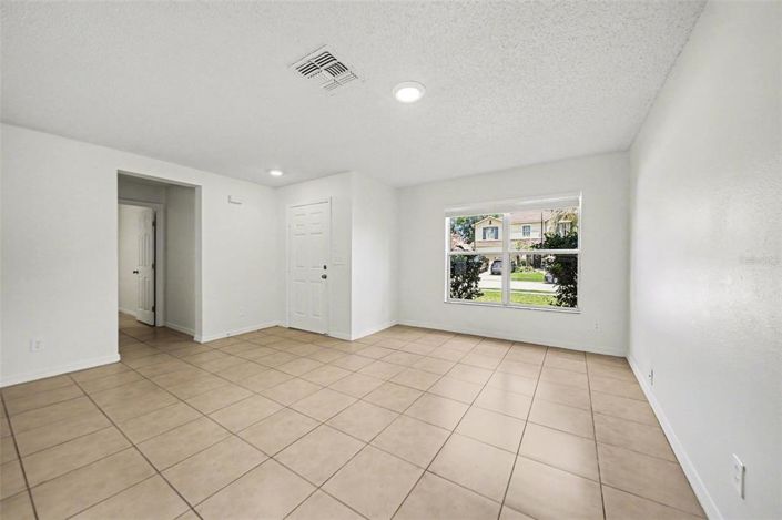 Image No.11-Propriété de 4 chambres à vendre à Clermont