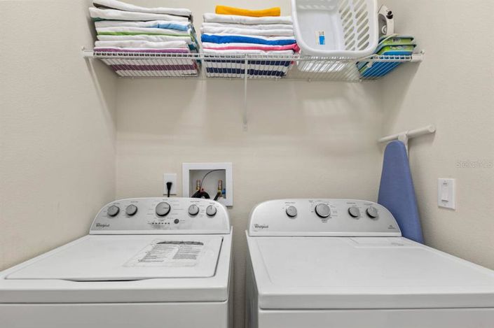 Image No.38-6 Bed Property for sale