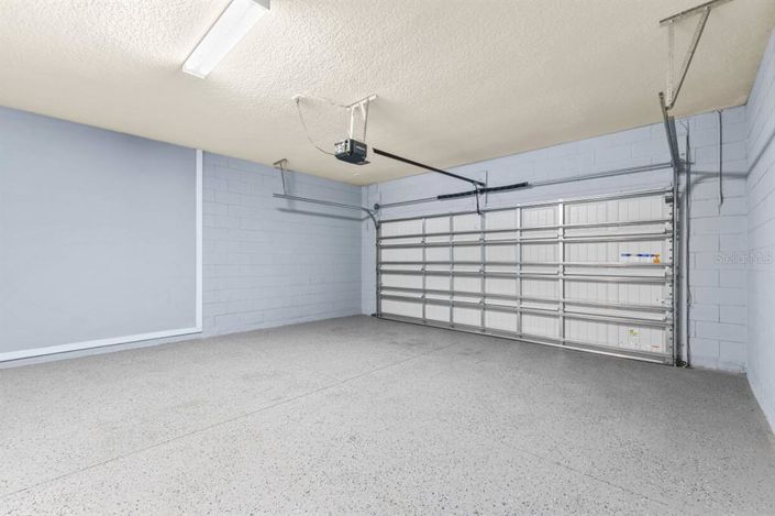 Image No.39-6 Bed Property for sale