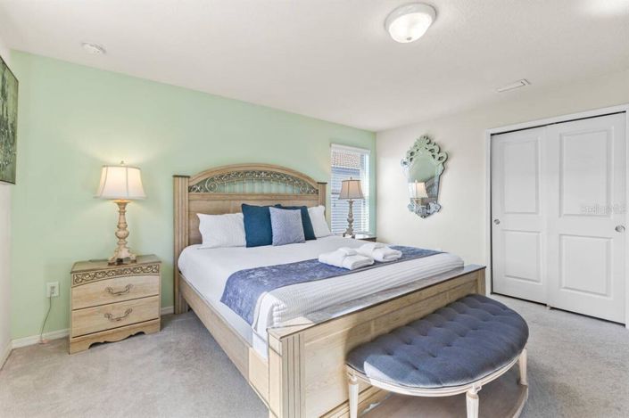 Image No.49-6 Bed Property for sale