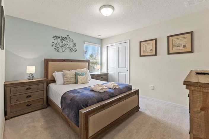 Image No.57-6 Bed Property for sale