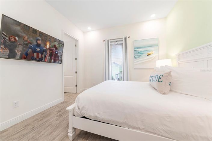 Image No.15-3 Bed Property for sale