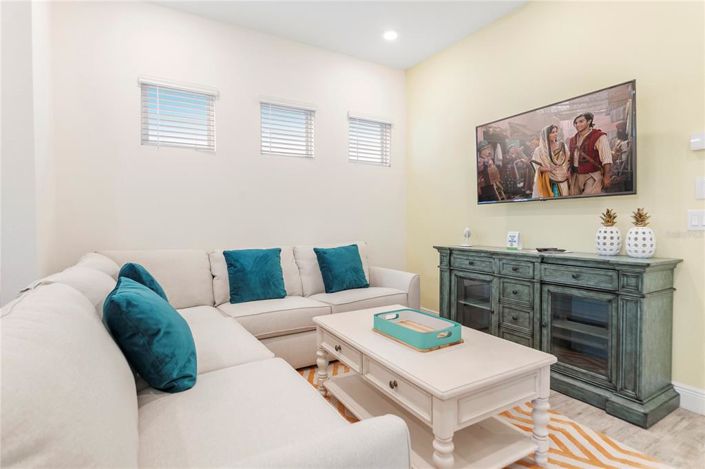 Image No.3-3 Bed Property for sale