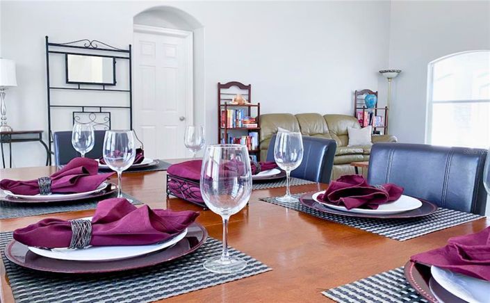 Image No.11-5 Bed Property for sale