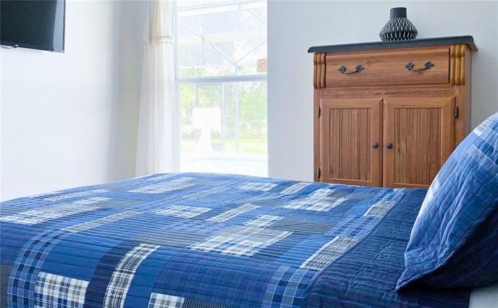 Image No.23-5 Bed Property for sale