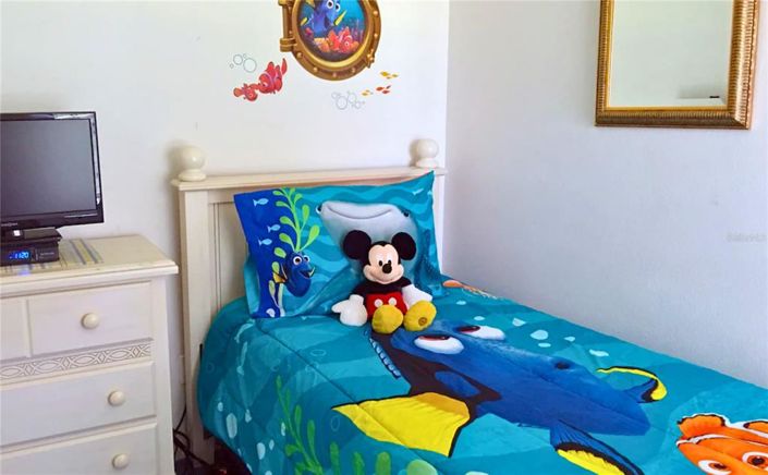 Image No.26-5 Bed Property for sale