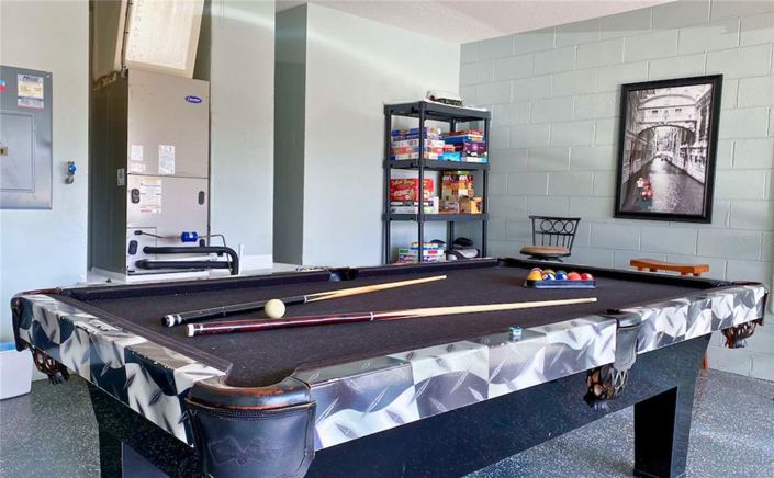 Image No.31-5 Bed Property for sale