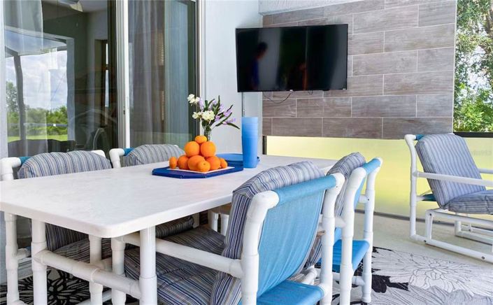 Image No.32-5 Bed Property for sale