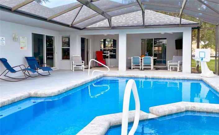 Image No.33-5 Bed Property for sale