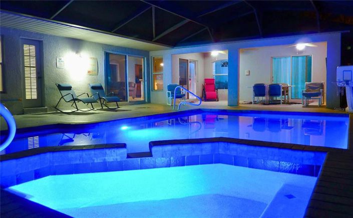 Image No.38-5 Bed Property for sale