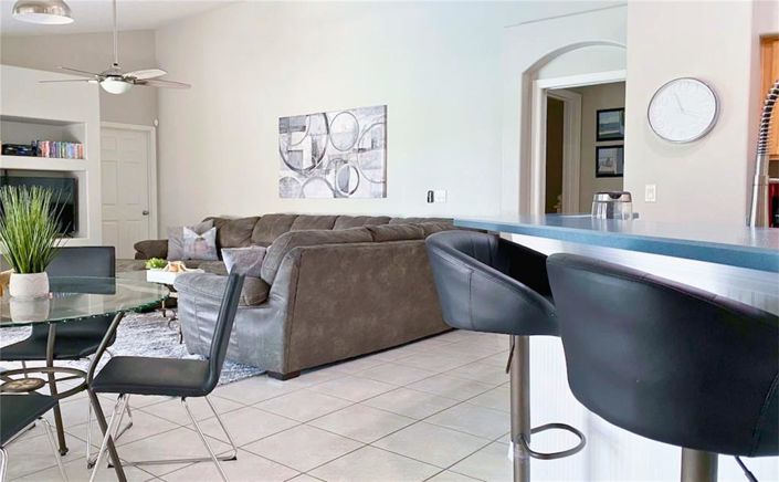 Image No.6-5 Bed Property for sale