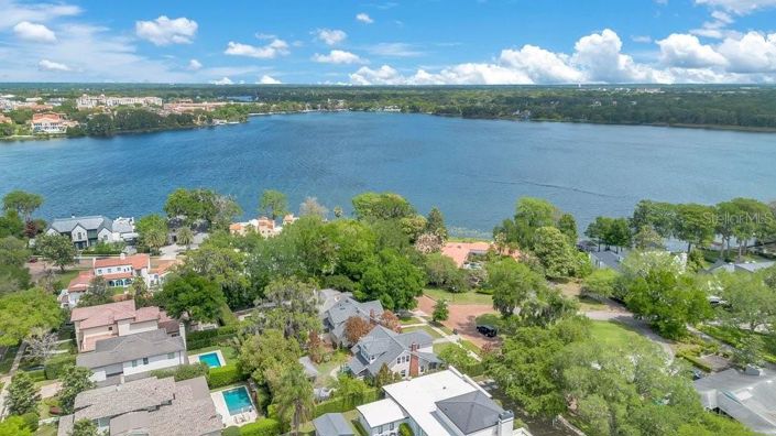 Image No.36-4 Bed Property for sale