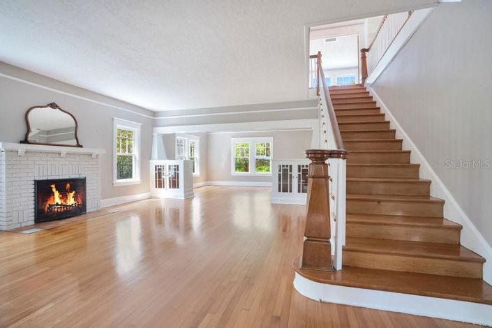 Image No.5-4 Bed Property for sale