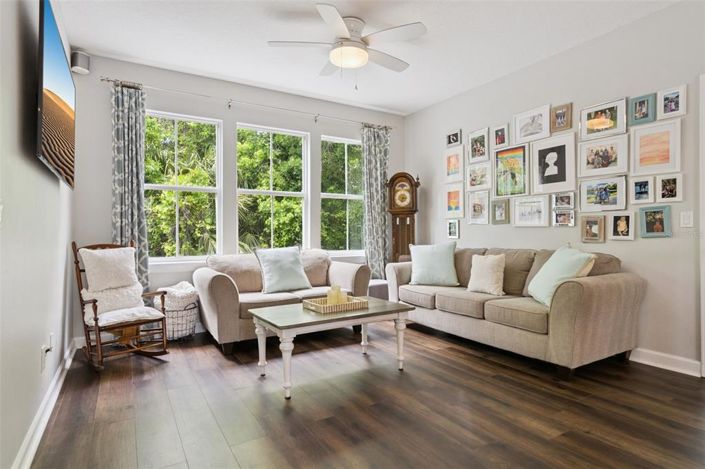 Image No.38-6 Bed Property for sale