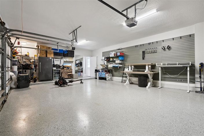 Image No.48-6 Bed Property for sale