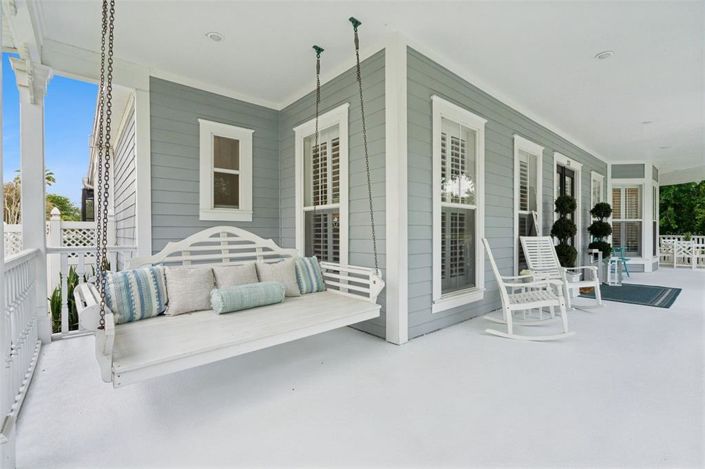 Image No.7-6 Bed Property for sale