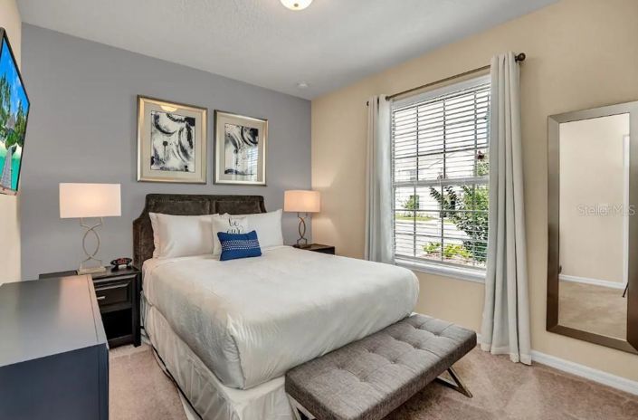 Image No.17-5 Bed Townhouse for sale