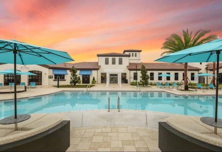 Image No.31-5 Bed Townhouse for sale