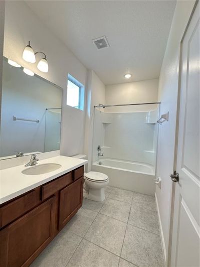 Image No.27-6 Bed Property for sale