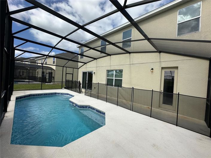 Image No.39-6 Bed Property for sale