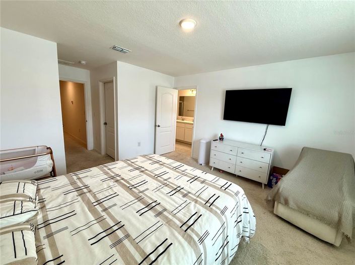 Image No.22-3 Bed Townhouse for sale